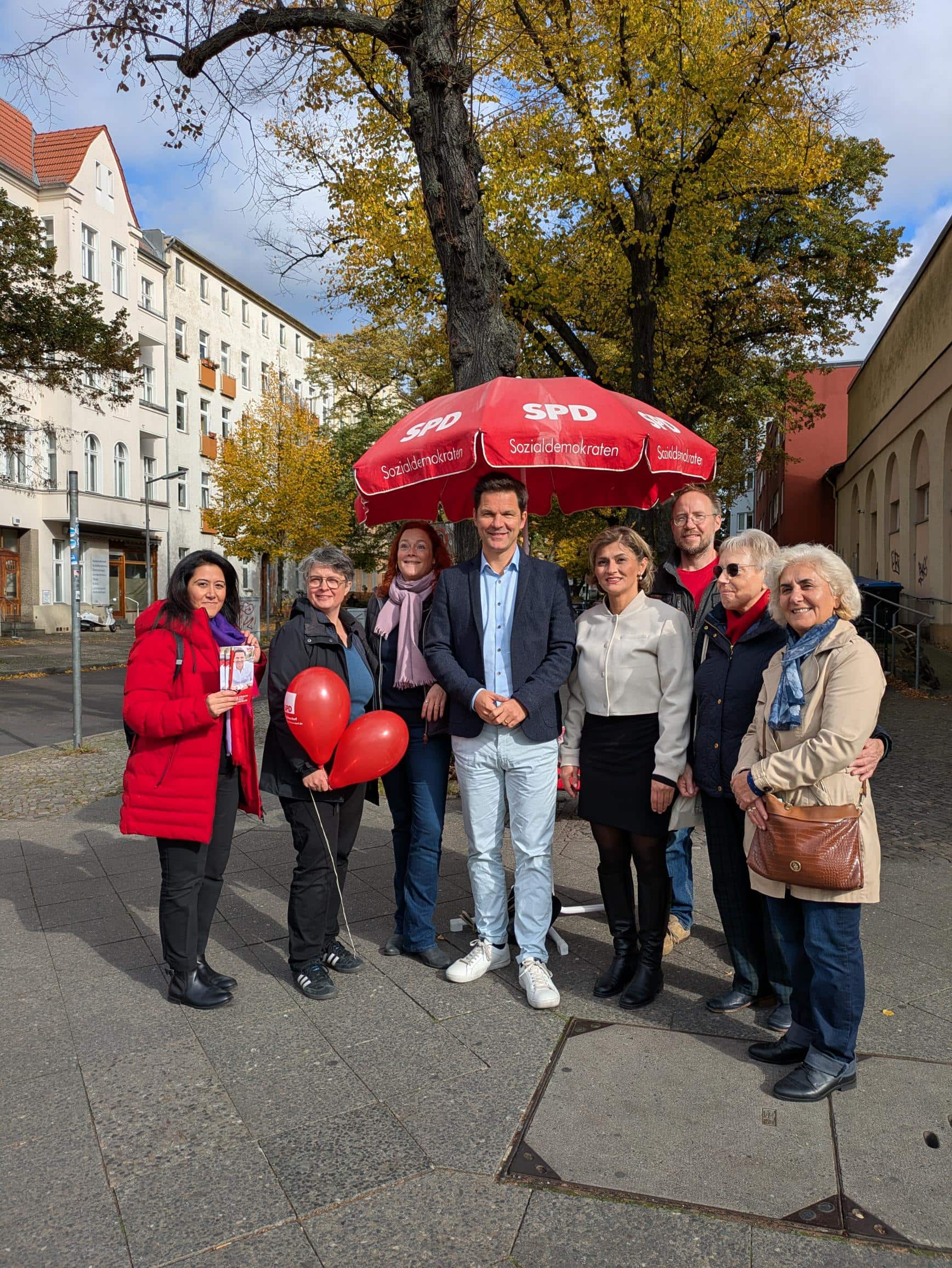 Steffen Krach unterwegs in ganz Berlin 2